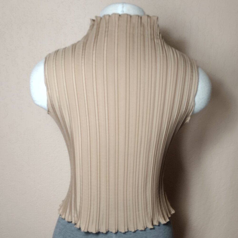 Gold Mock Neck Crinkled Blouse - Picture 4 of 8